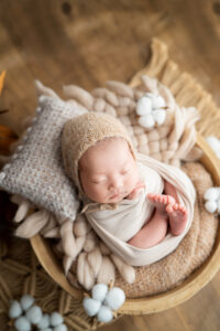 赤ちゃんニューボーンフォト_ブルーコーデ_シンプル_（大阪 北摂 吹田のフォトスタジオふみる）