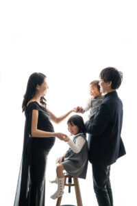 大阪北摂吹田のフォトスタジオFumiruで残す｜自然体だけど上質なマタニティフォト