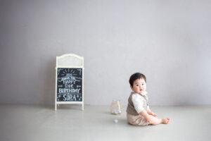 大阪お誕生日撮影｜吹田の1日2組限定プライベートフォトスタジオで残す、バースデーフォト｜1歳男の子